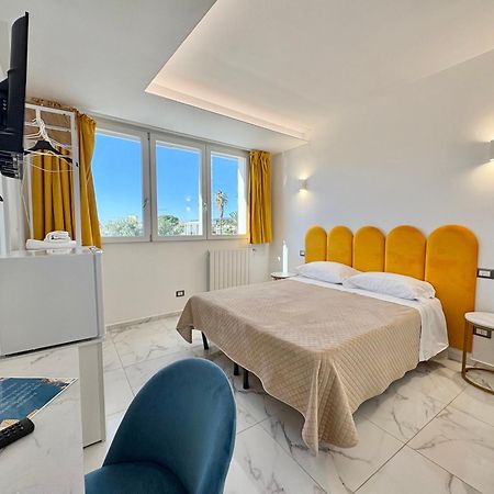 Romano'S Luxury Stay B&B Bari Ngoại thất bức ảnh