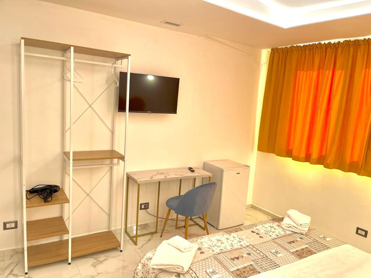 Romano'S Luxury Stay B&B Bari Ngoại thất bức ảnh