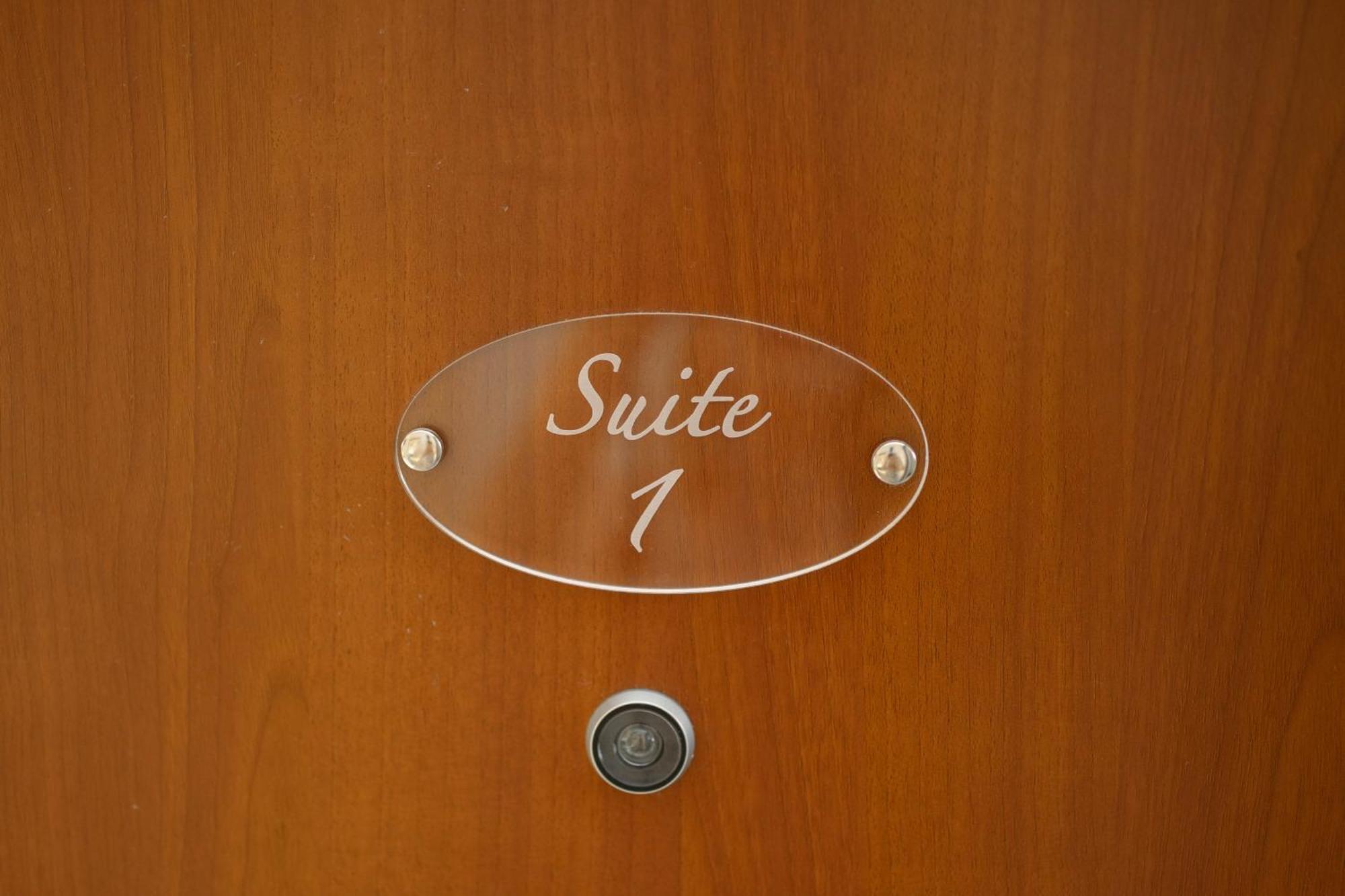 Romano'S Luxury Stay B&B Bari Phòng bức ảnh