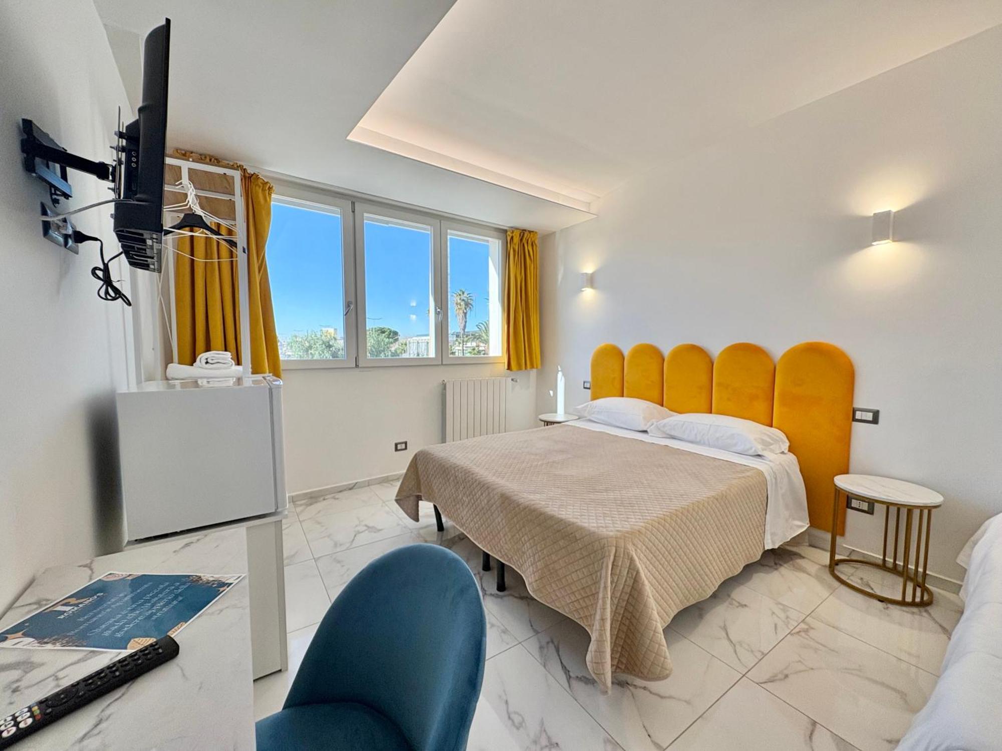 Romano'S Luxury Stay B&B Bari Ngoại thất bức ảnh